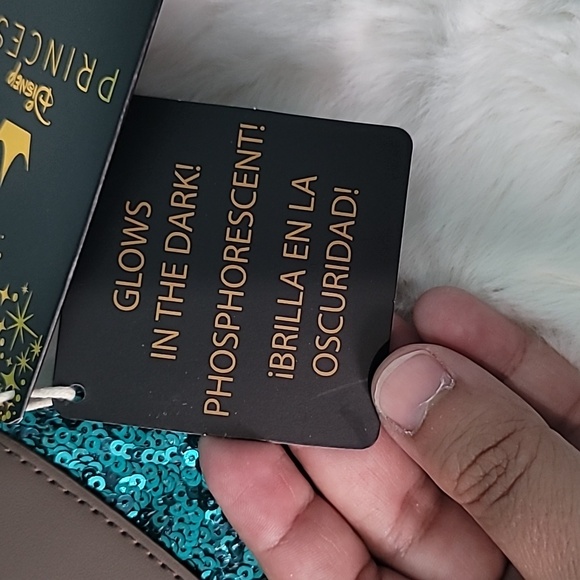 🧡💚Loungefly Merida Sequins Mini Backpack/Wallet Bundle - Picture 12 of 12